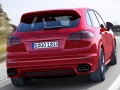 2016 Porsche Cayenne Price14