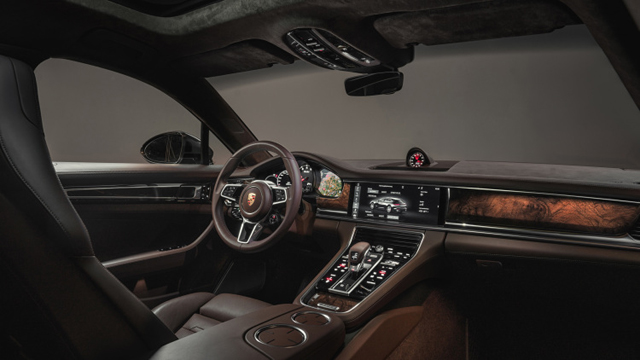 2017 Porsche Panamera Sport Turismo2