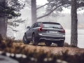 2017 Volvo V90 Cross Country7