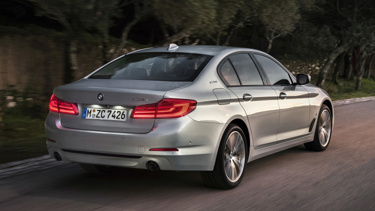 2018 BMW 530e iPerformance1