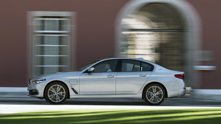 2018 BMW 530e iPerformance5