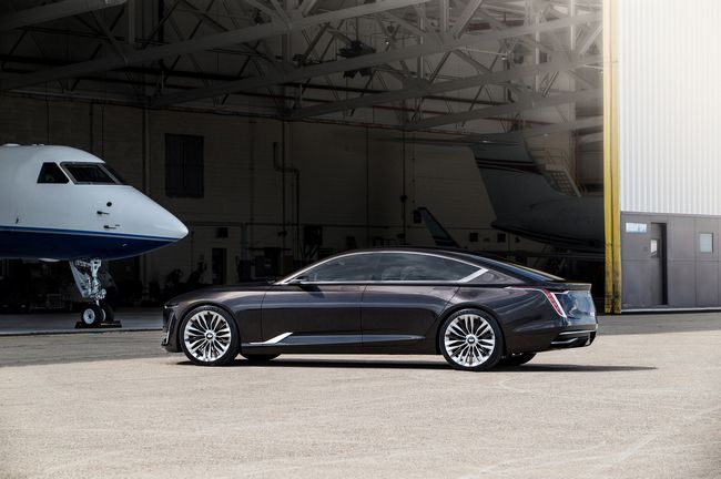 2018 Cadillac Escala2