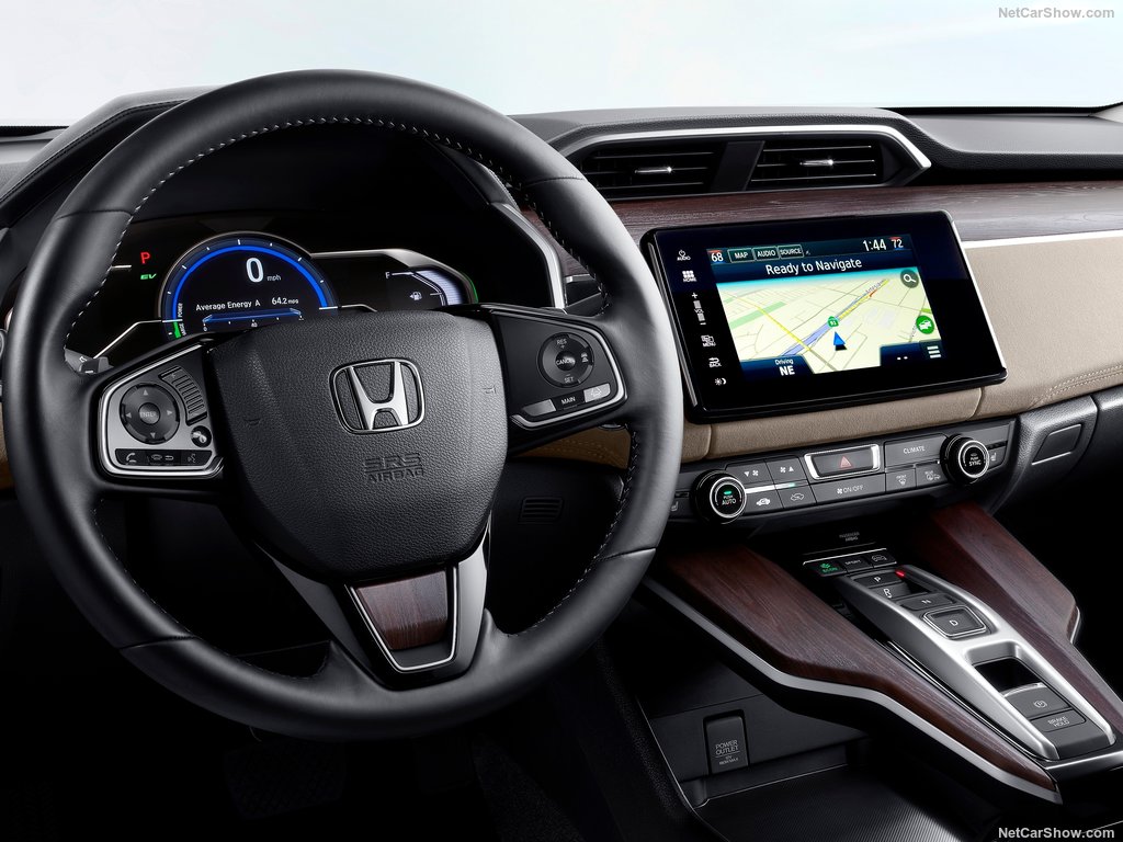 2018 Honda Clarity3
