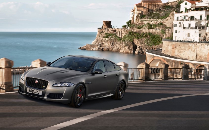 2018 Jaguar XJR575i