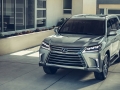 2018 Lexus LX 570m