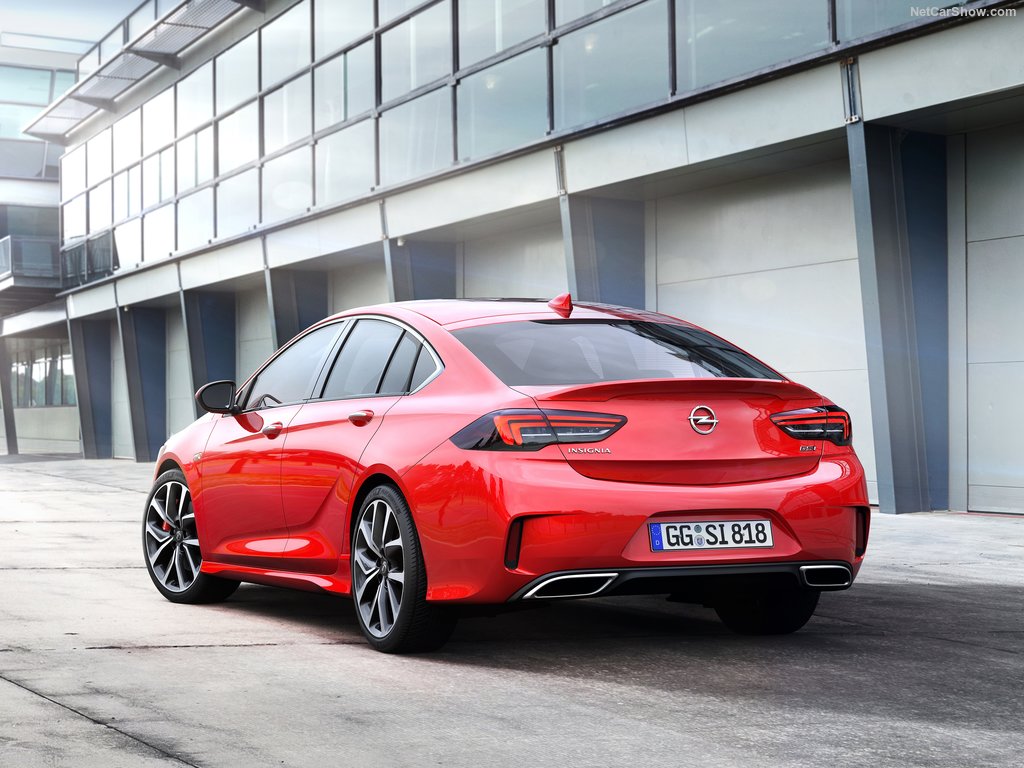 2018 Opel Insignia GSi 3