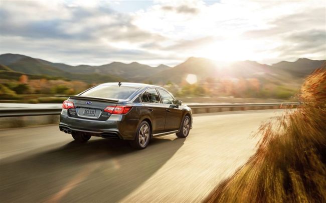 2018 Subaru Legacy3