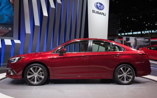 2018 Subaru Legacy7