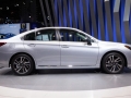 2018 Subaru Legacy10