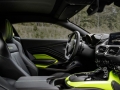 2019 Aston Martin Vantage8