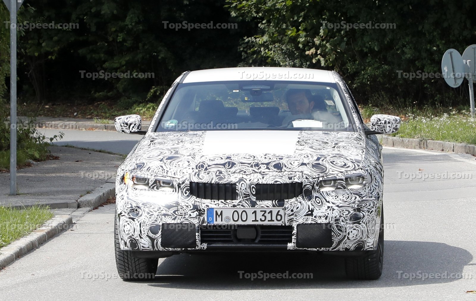 2019 BMW 3 Series 6