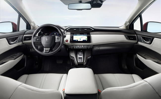 2018 Honda Clarity Plug-in Hybrid interior