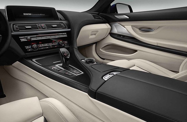 2019 BMW 6-Series interior