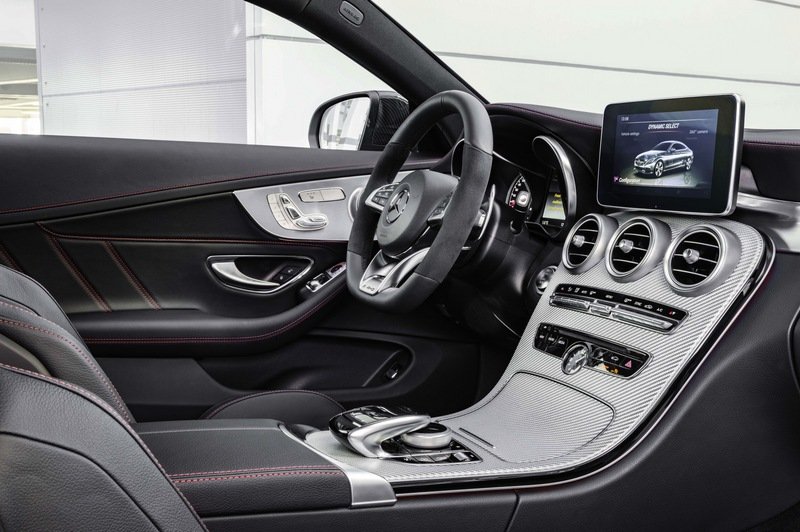 2019 Mercedes-AMG C43 Interior