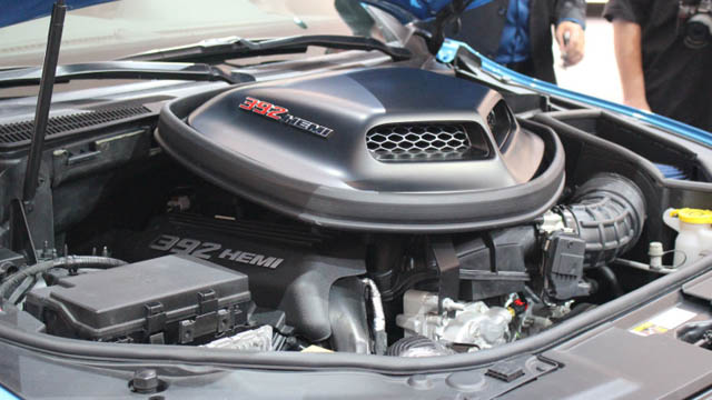 Dodge Durango Shaker Engine